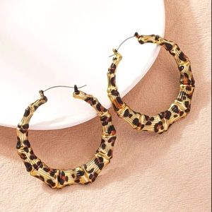 ❀ Large Cheetah Print Hoop Pierced Dangle Earrings